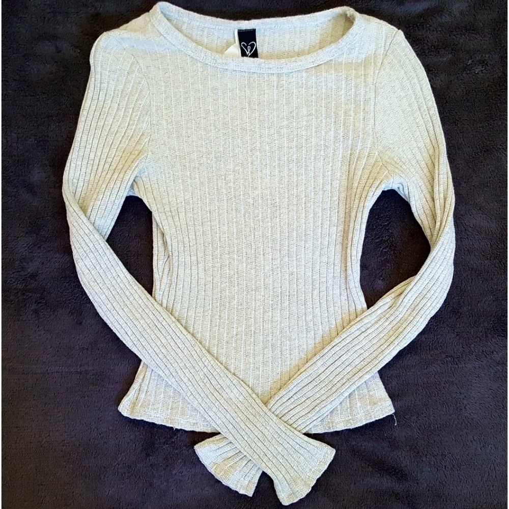 Basic Ribbed Top - Picture 2 of 2